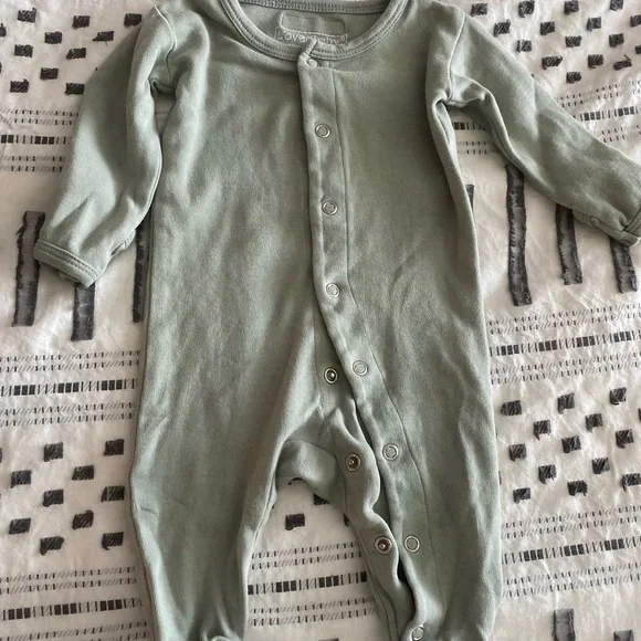 L’ovedbaby Onesie Pajama bundle 0-3 months - Picture 2 of 8